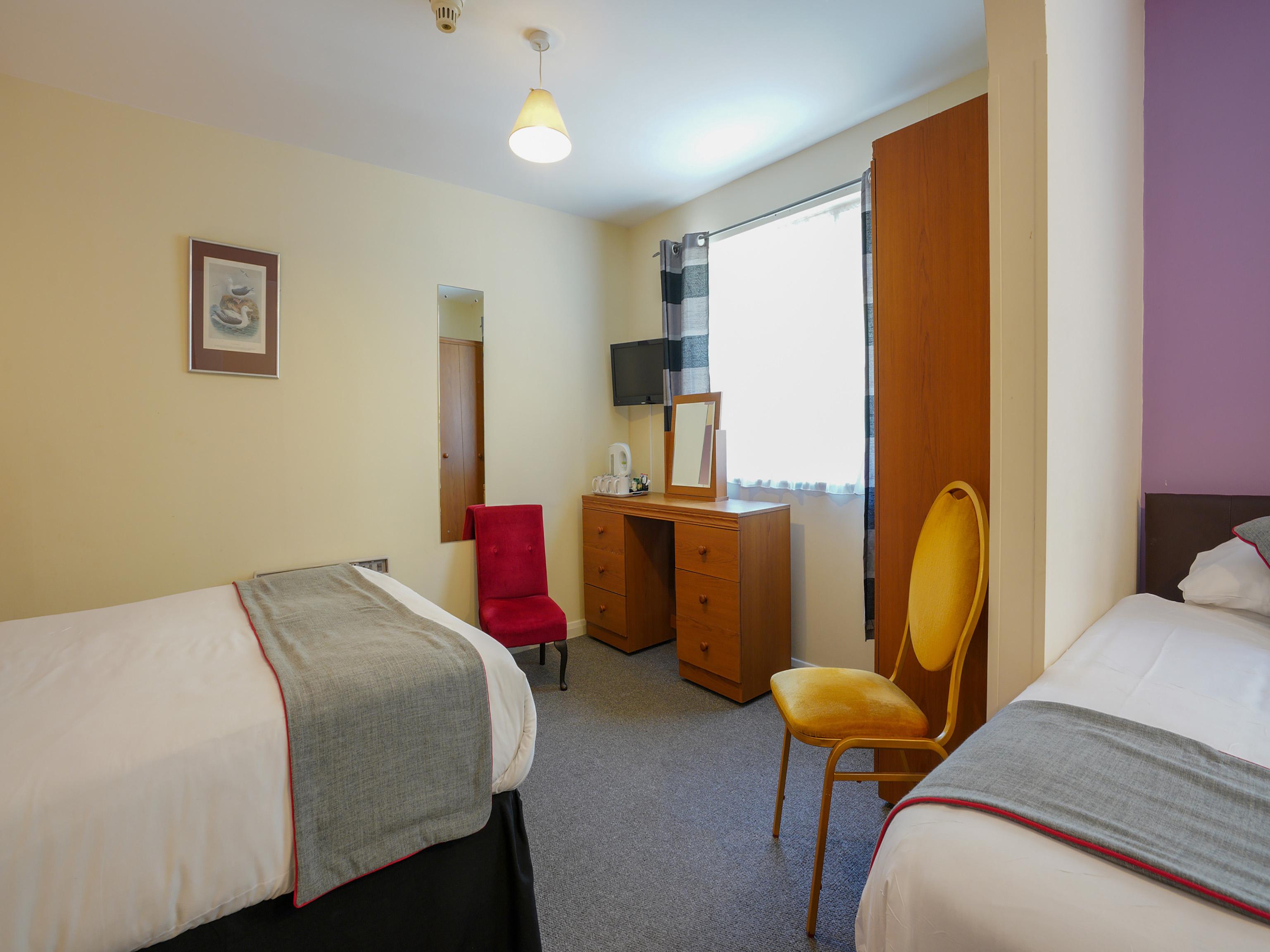 Oyo 3* Shanklin